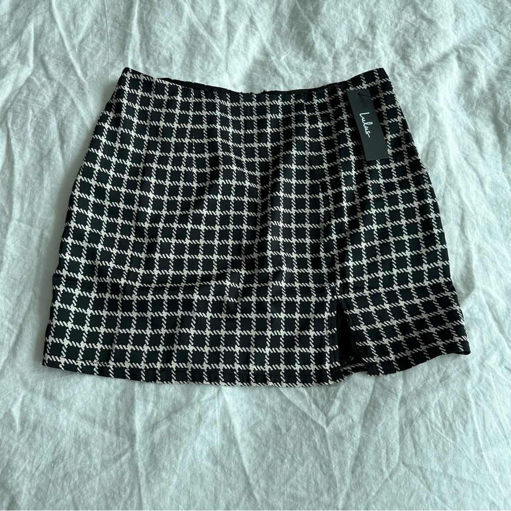 Lulus mini skirt
